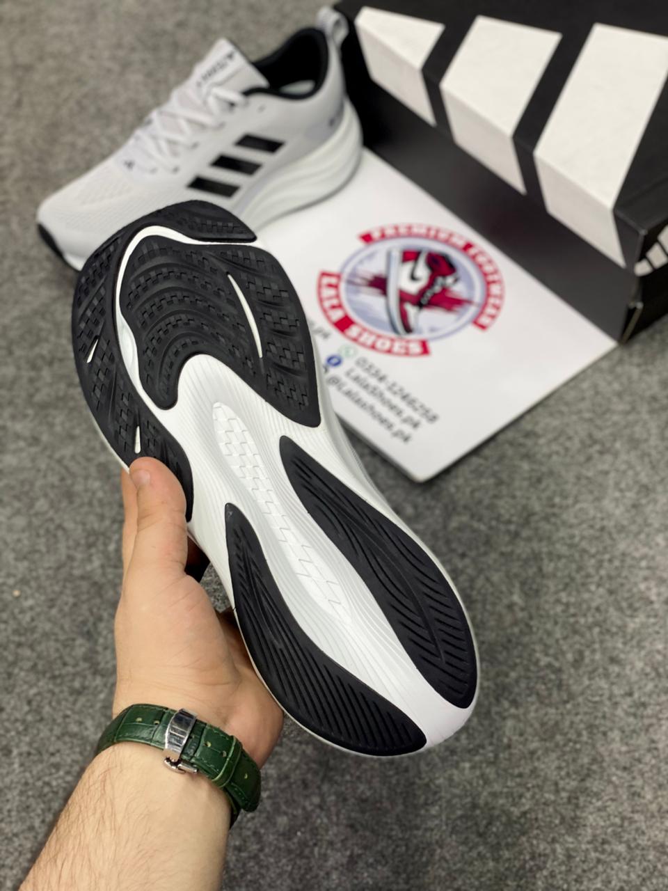 Adidas Lightweight Cushion Runner – Gore-Tex Edition - Free Delivery 0024