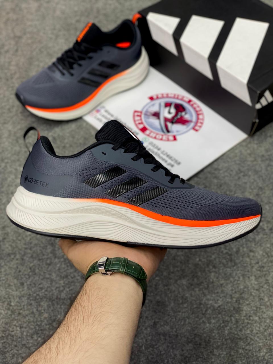 Adidas Lightweight Cushion Runner – Gore-Tex Edition - Free Delivery 0027