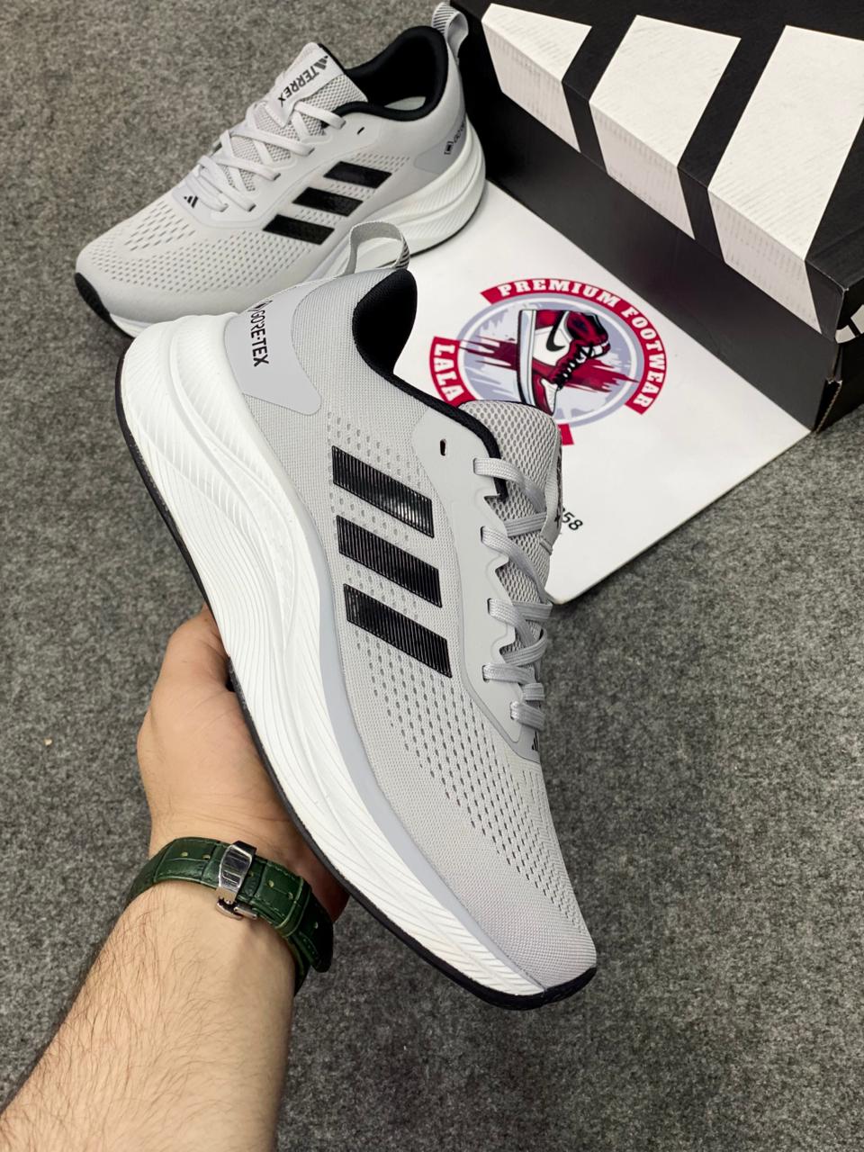 Adidas Lightweight Cushion Runner – Gore-Tex Edition - Free Delivery 0027