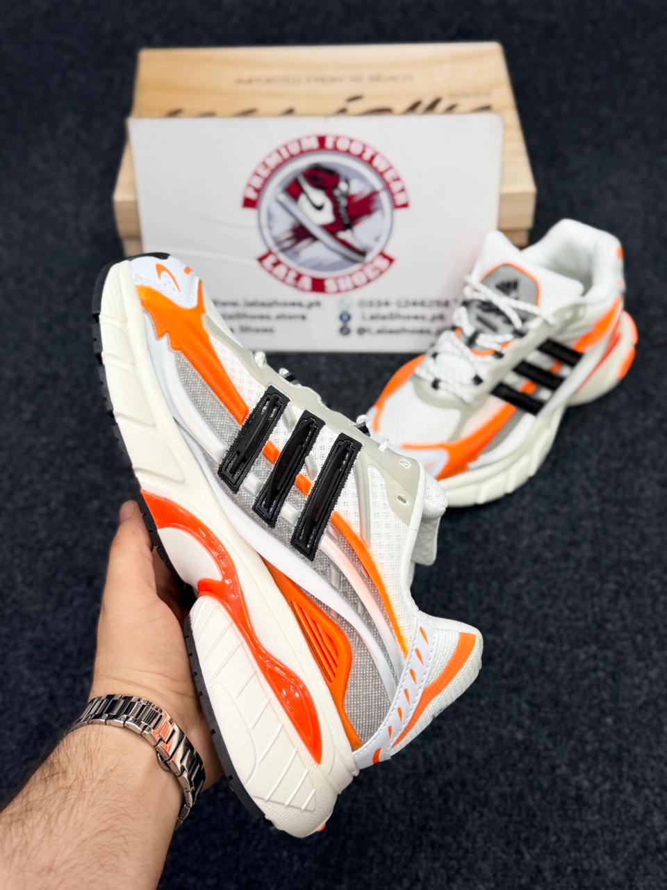 Adidas Response CL Chunky Sneakers – Retro 2000s Style