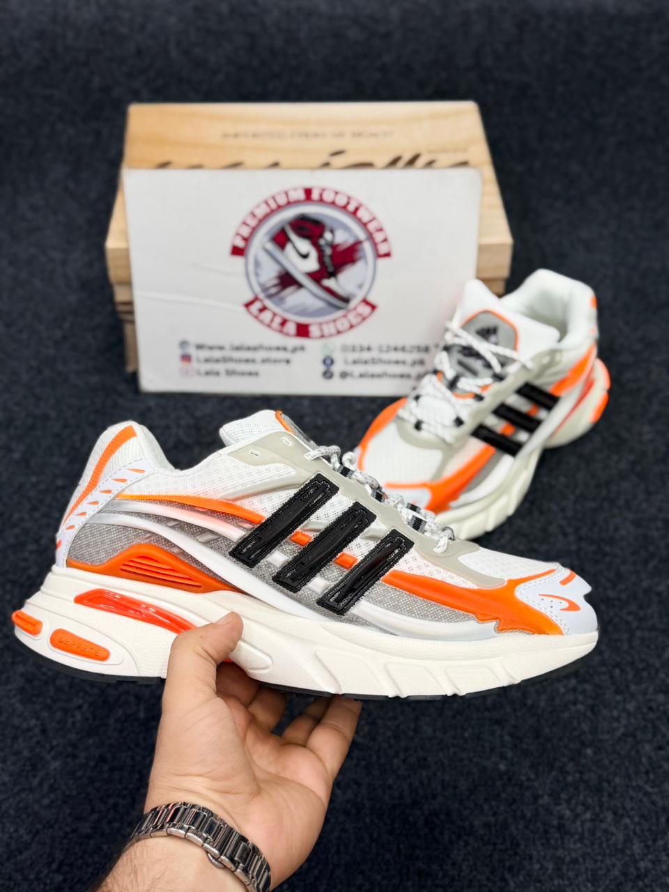 Adidas Response CL Chunky Sneakers – Retro 2000s Style
