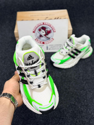 Adidas Response CL  Chunky Sneakers – Retro 2000s Style