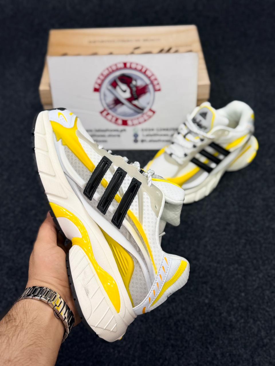 Adidas Response CL Chunky Sneakers – Retro 2000s Style