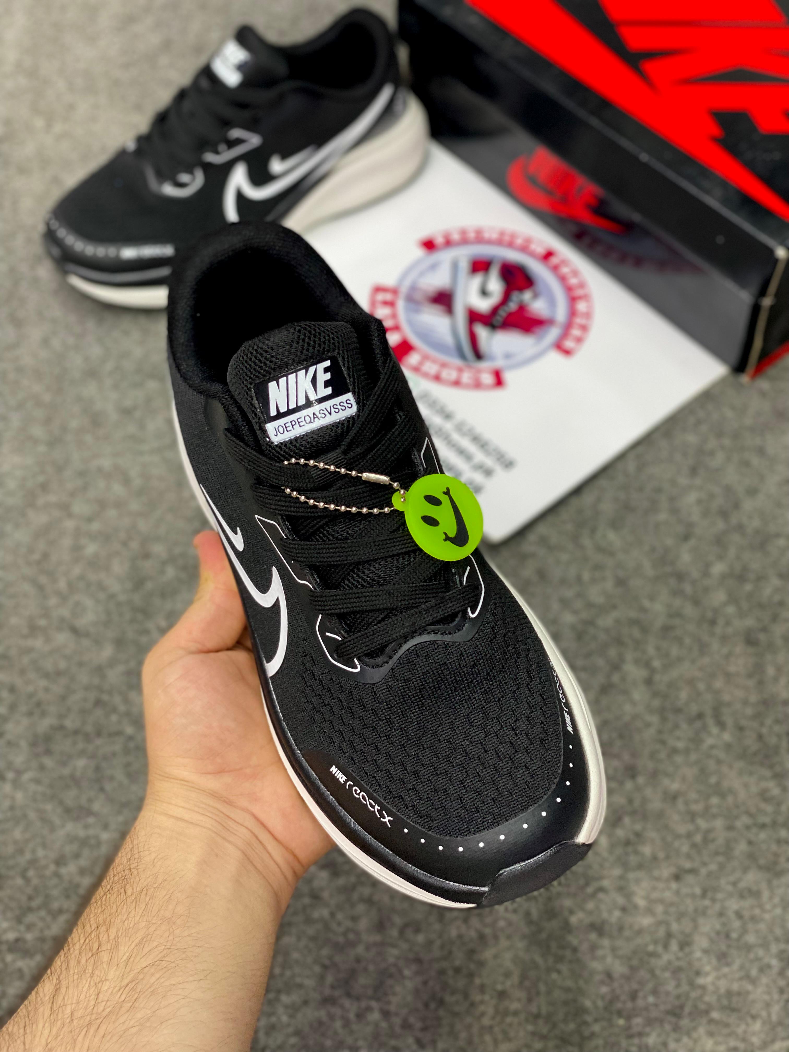 Nike Pagases in Pakistan - Lightweight - Running & Gym - 00236