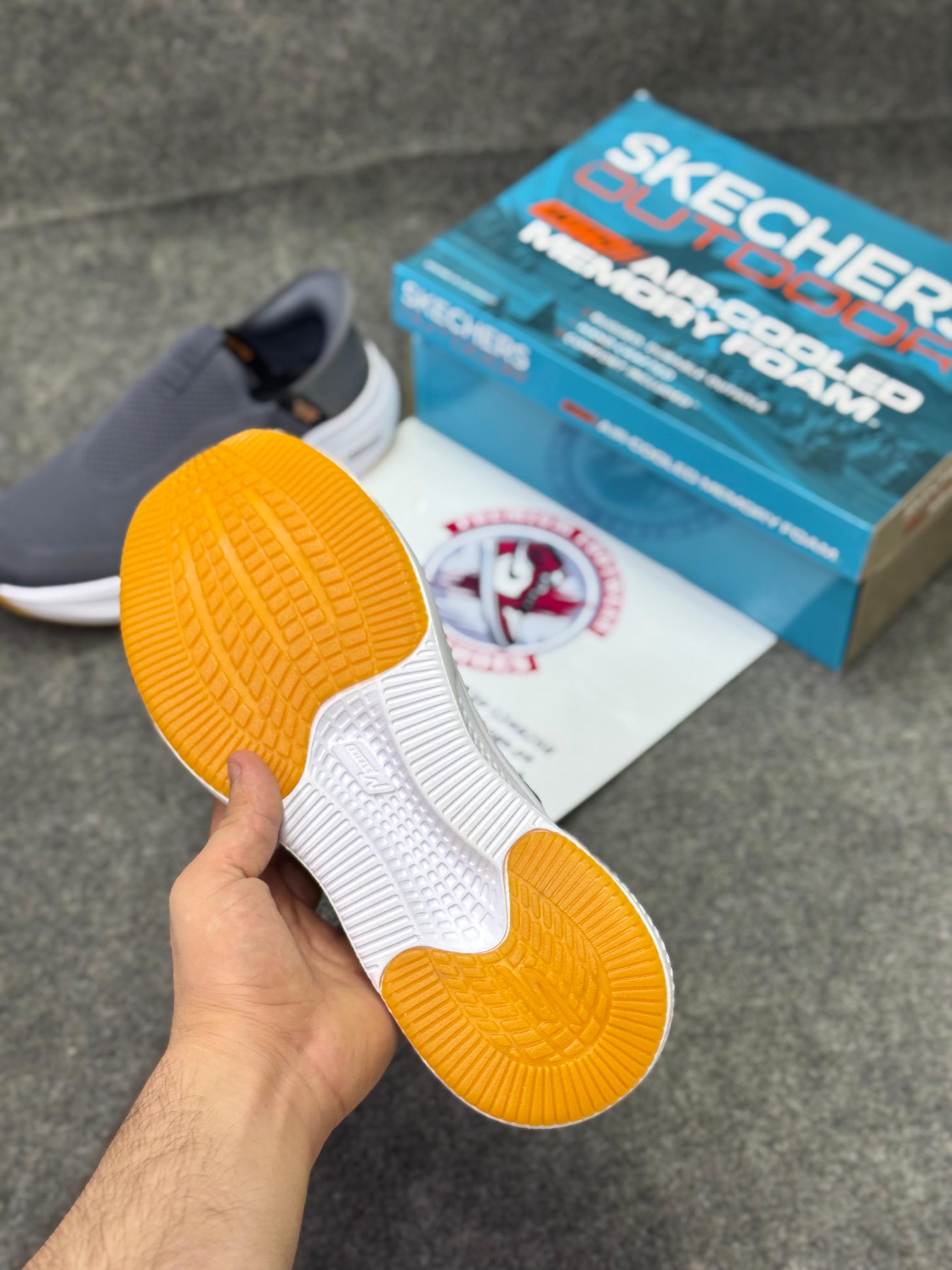 Skechers Slip-ins: Max Cushioning Grey white Comfort & Air-Cooled Cushioning | Best Walking