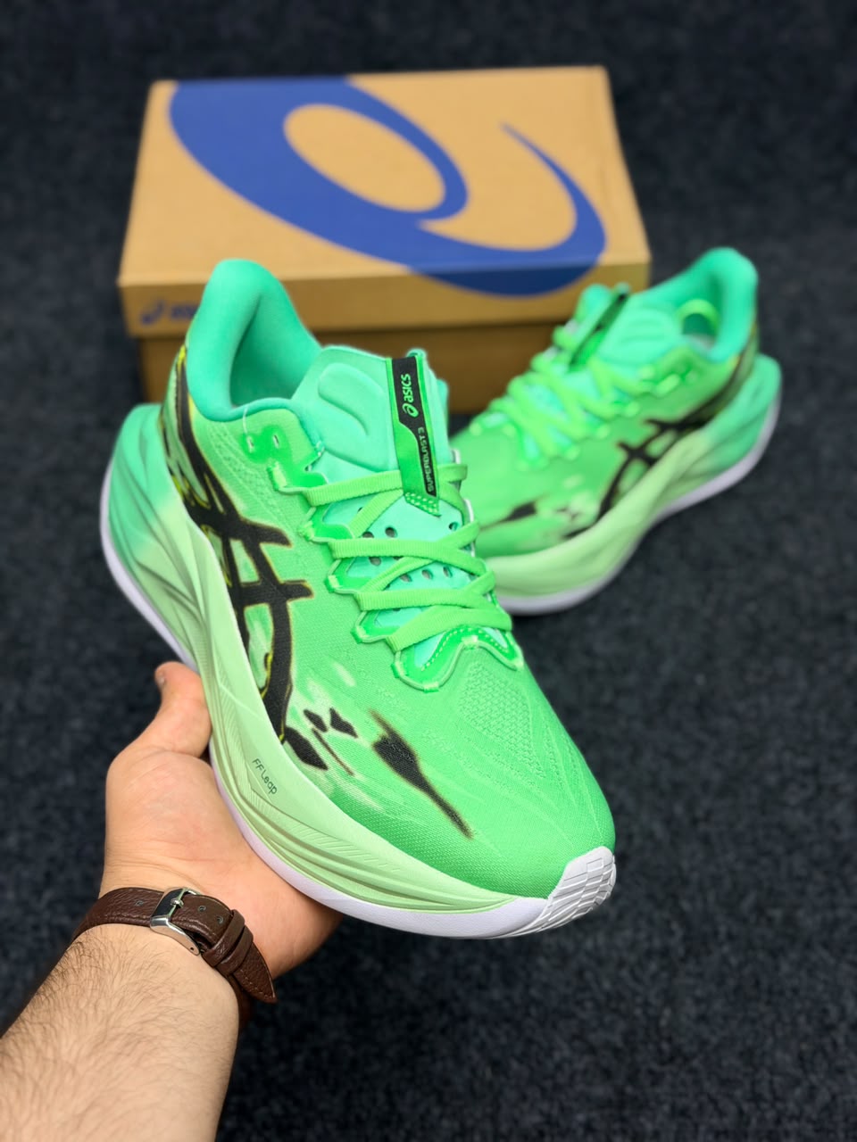 ASICS Superblast 3 – Neon Green / Black