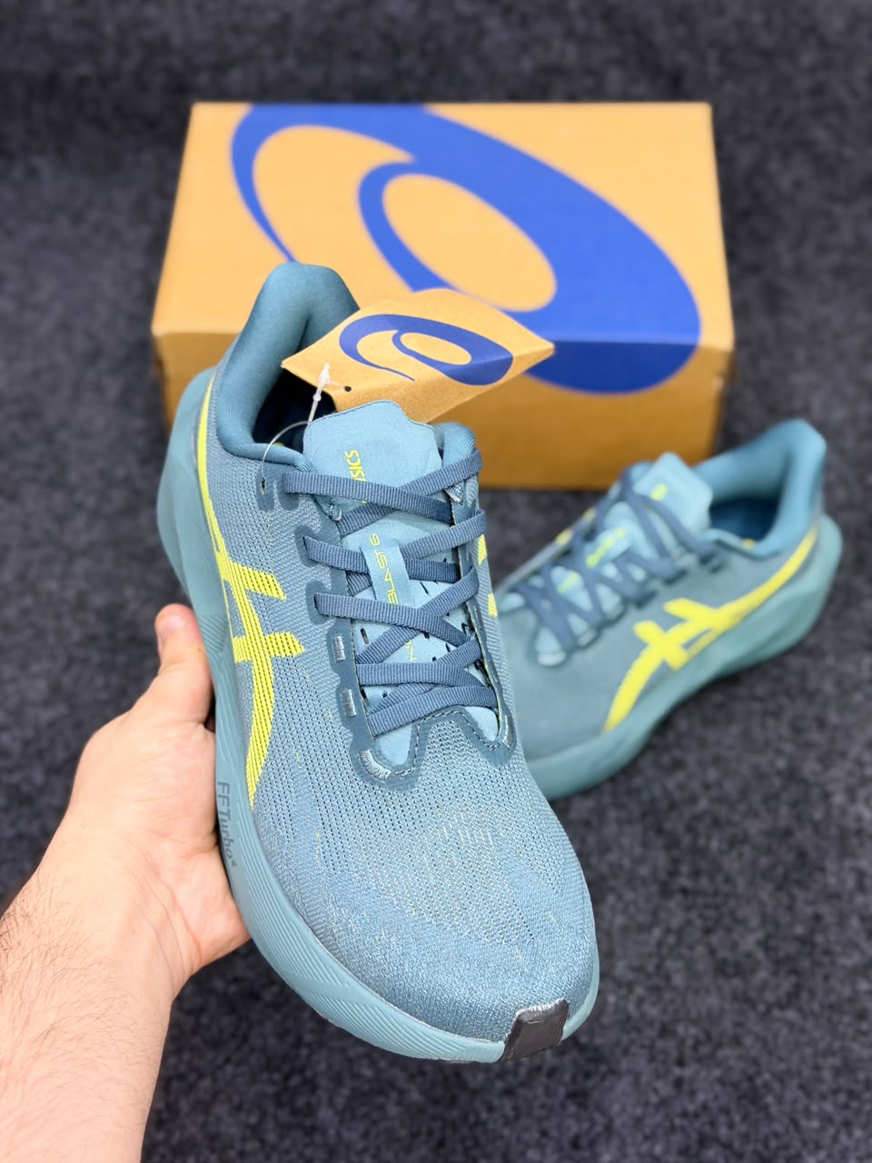 ASICS NOVABLAST 6