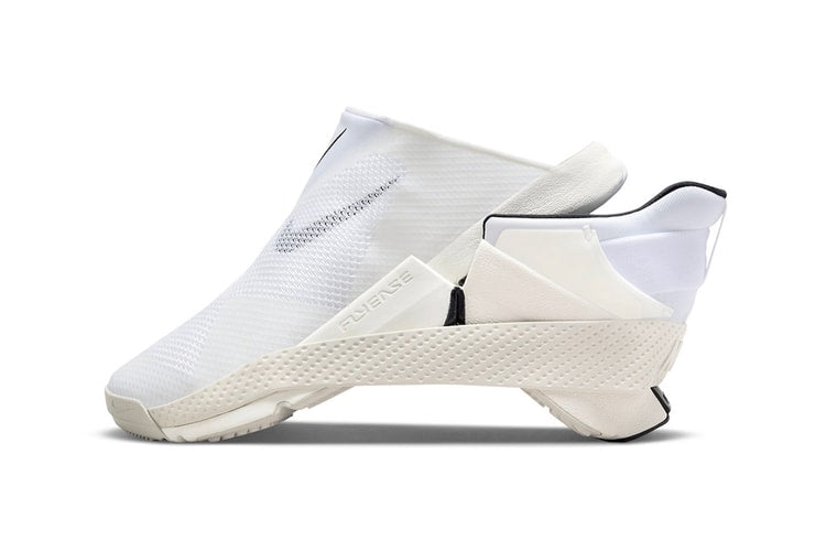 Nike Go FlyEase  white black