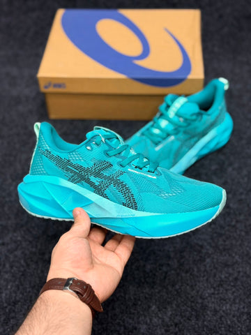 ASICS NOVABLAST 5 – Turquoise / Black