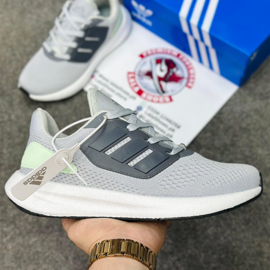 Adidas Ultra Boost 002213 - Lightweight &amp; Best for Gym