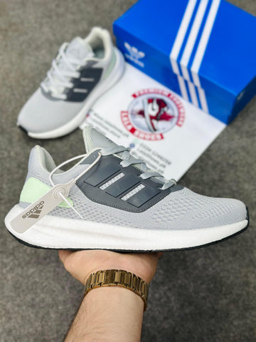 Adidas Ultra Boost 002213 - Lightweight &amp; Best for Gym