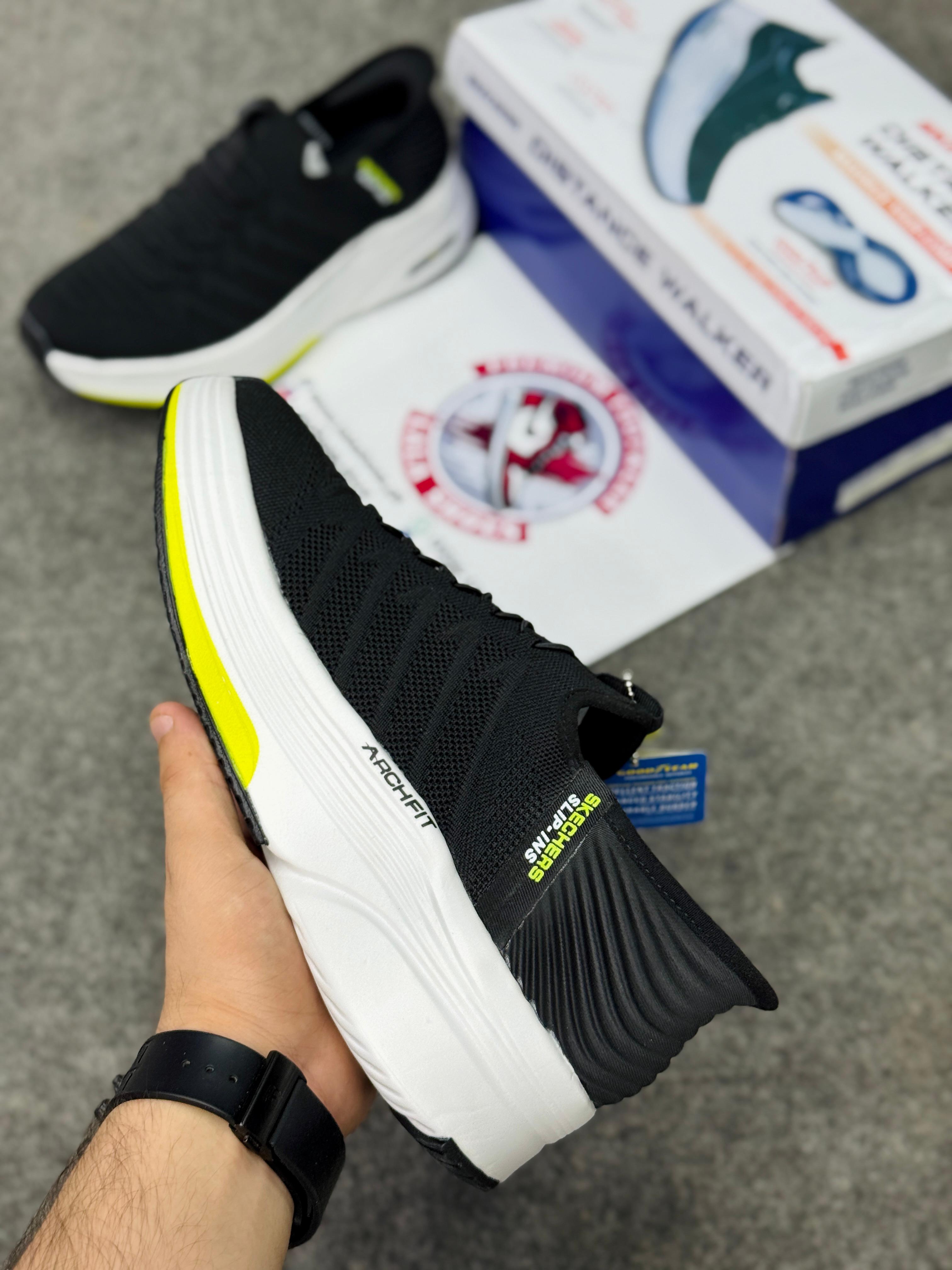 Skechers Hyper Burst® 032101 - Lightweight - Comfortable & Breathable