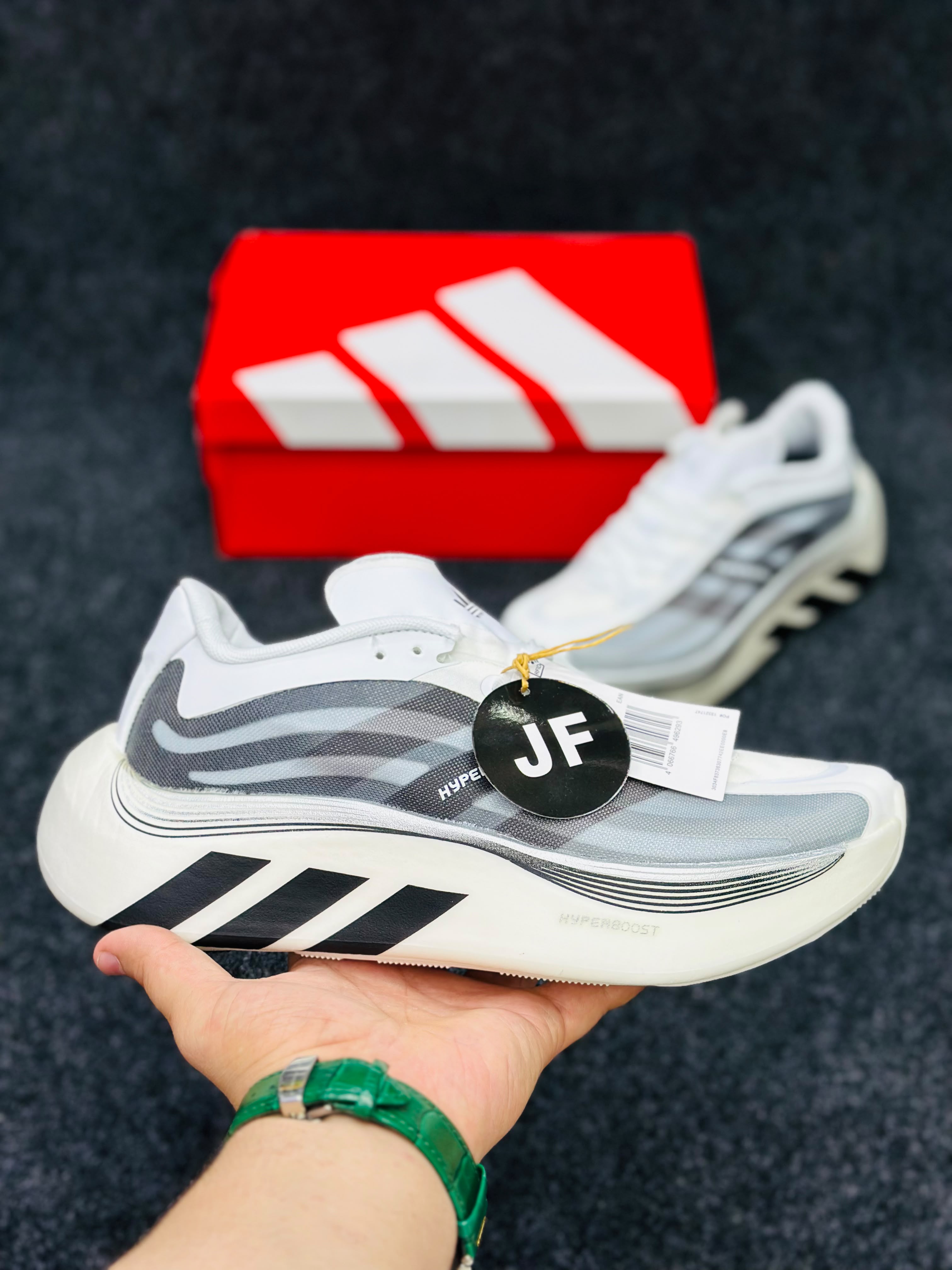 Adidas Hyperboost Euphoria LT
Colour: White / Grey / Core Black