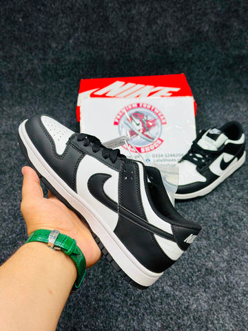 Nike panda sb dunks