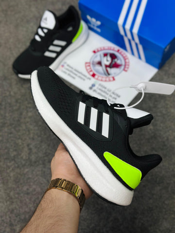 Adidas Ultra Boost 002217 - Lightweight &amp; Best for Gym