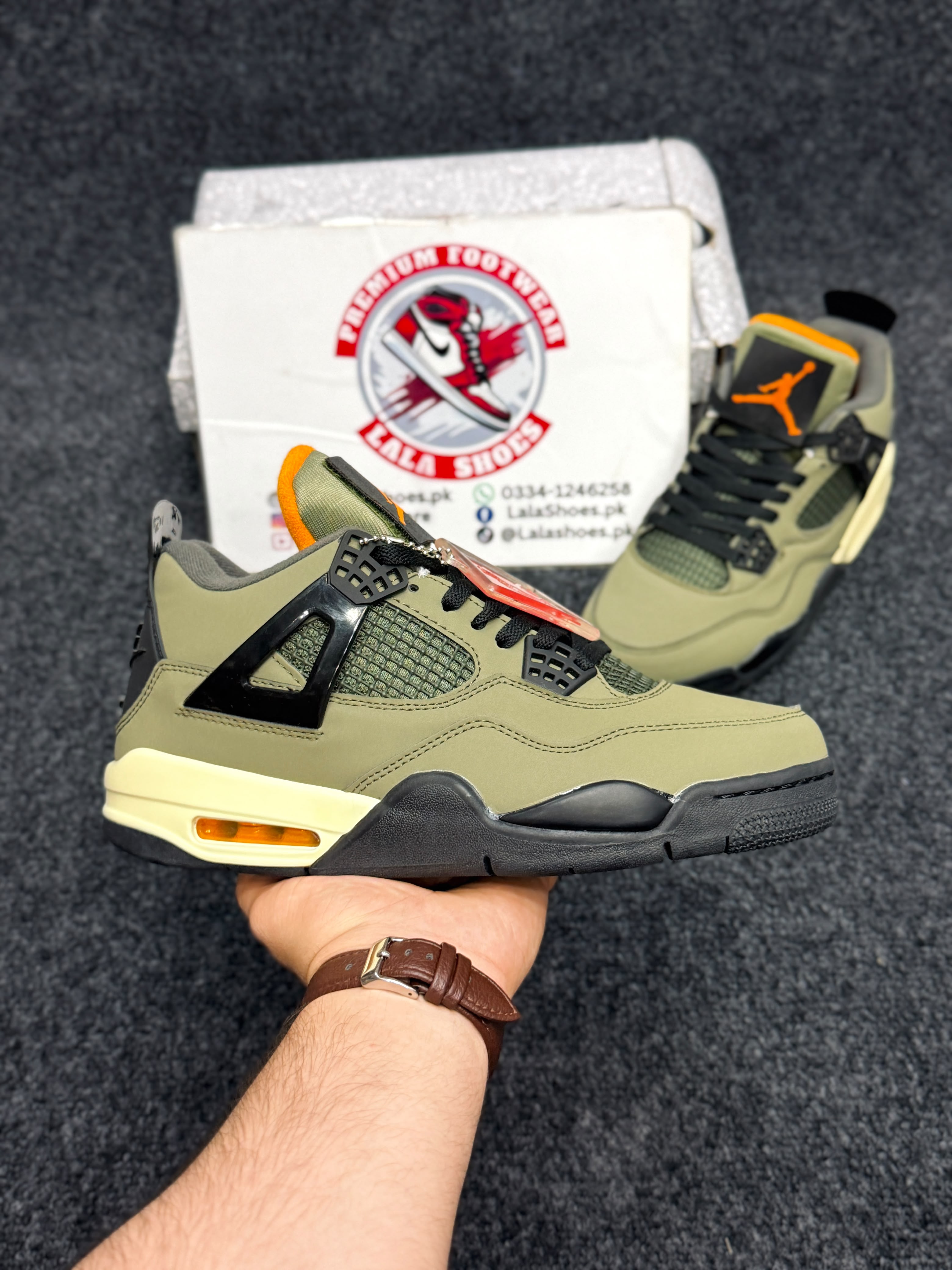 Air Jordan 4 Retro – Olive
Colour: Olive Green / Black / Sail