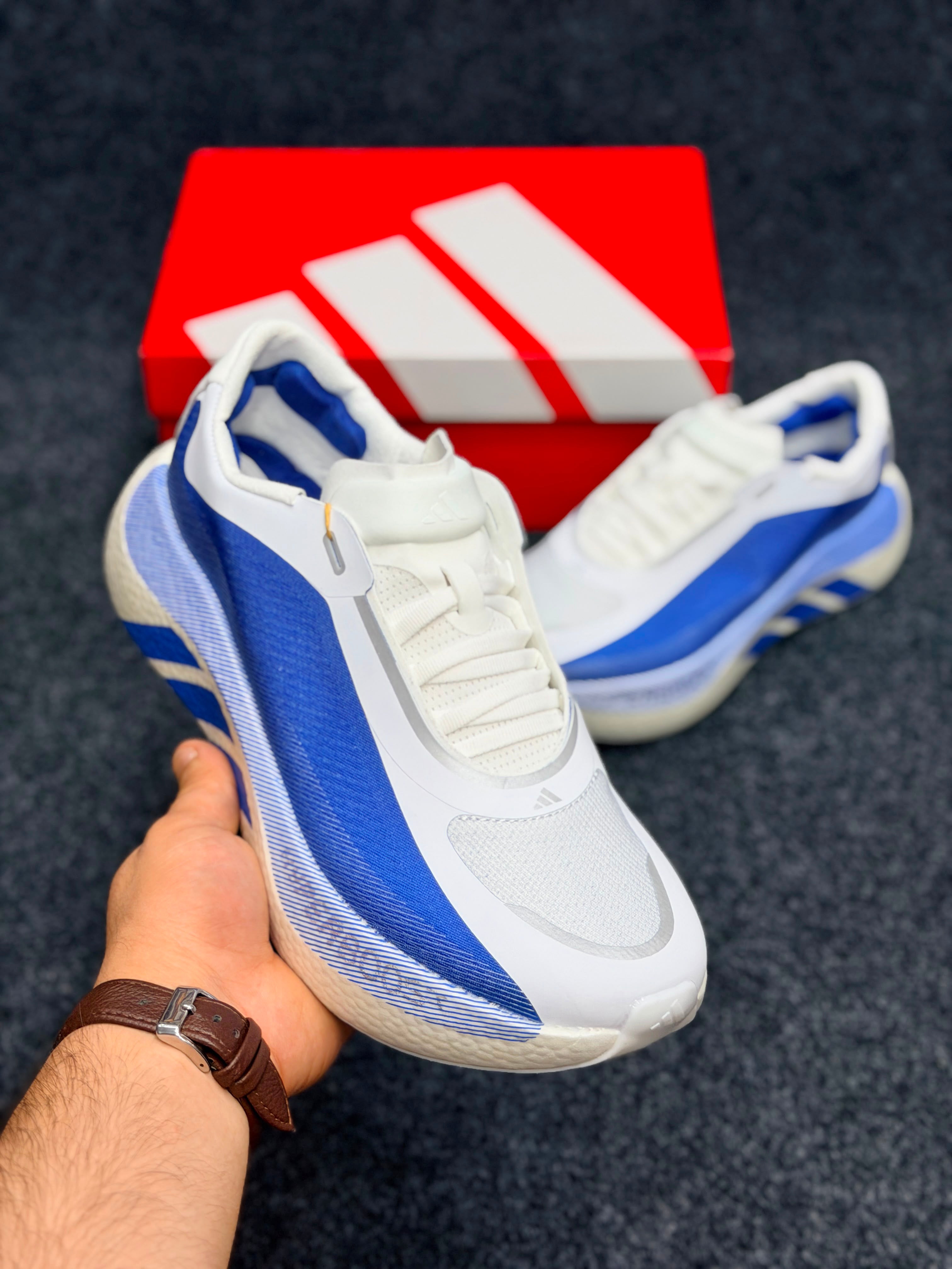 HYPERBOOST EDGE Running Shoes.Color: Royal Blue / White