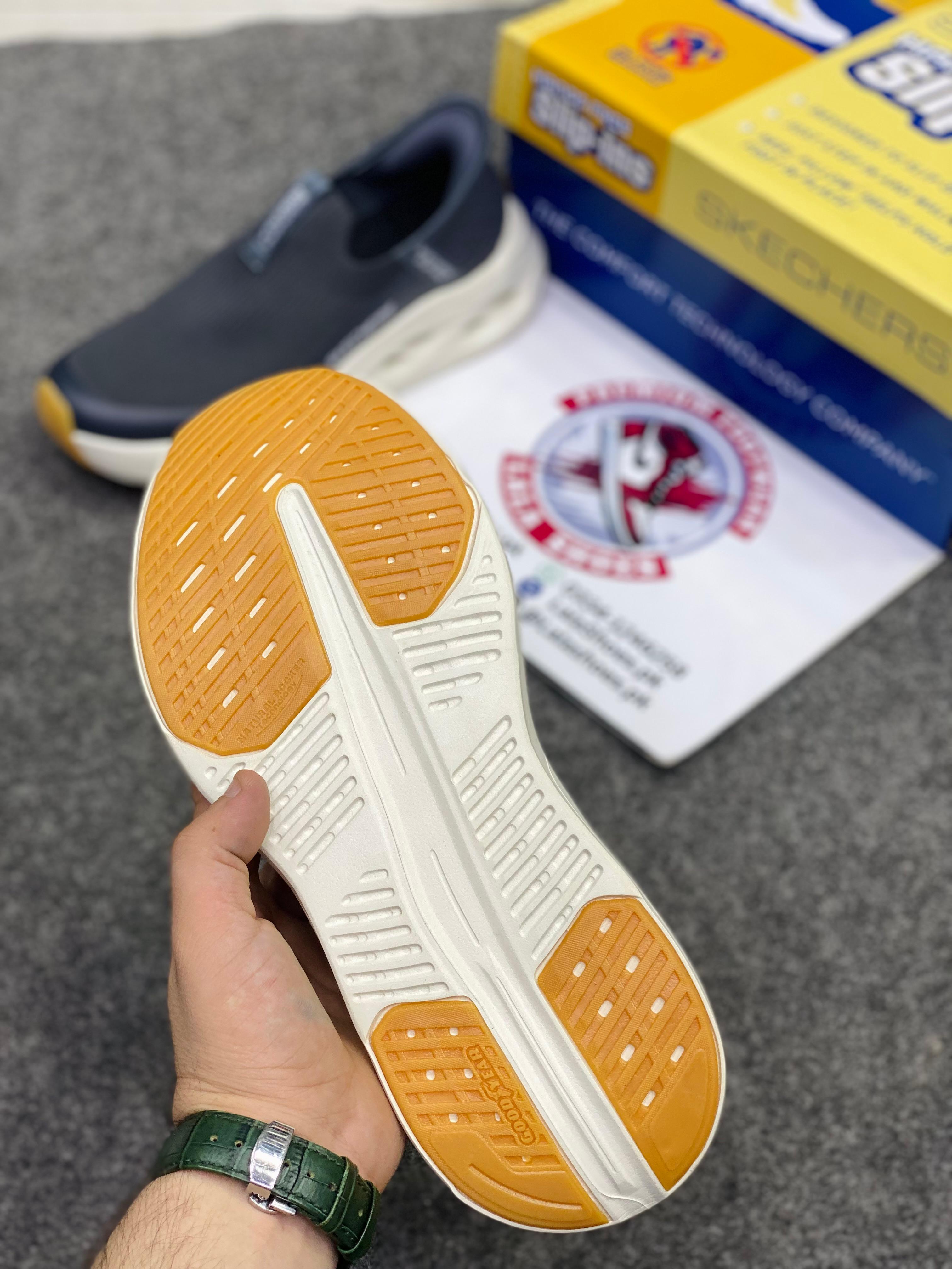 Skechers GlideFit Max Cushion SlipOns – Ultra Comfort - Free Delivery 001