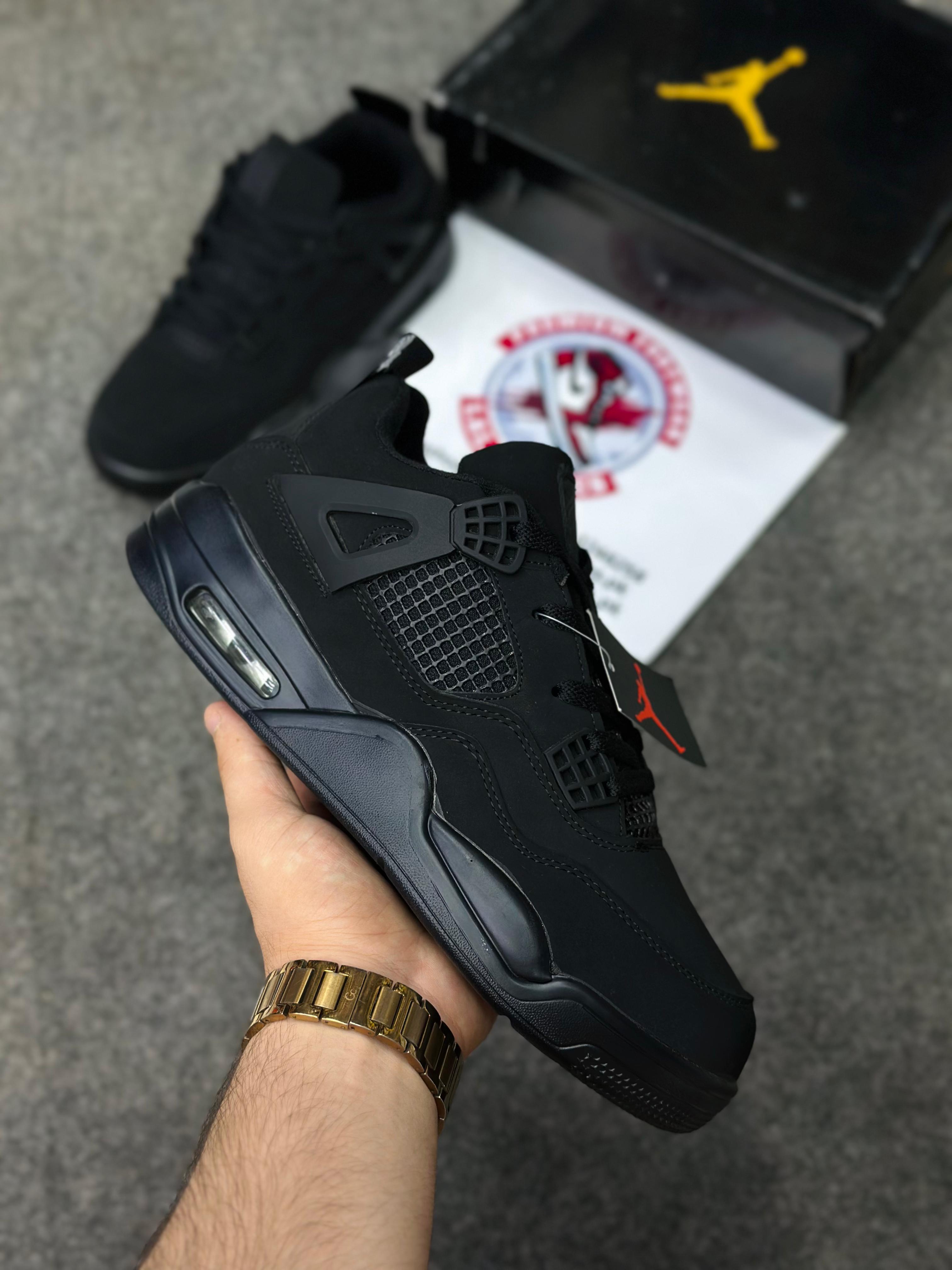 Air Jordan 4 Retro Black Cat