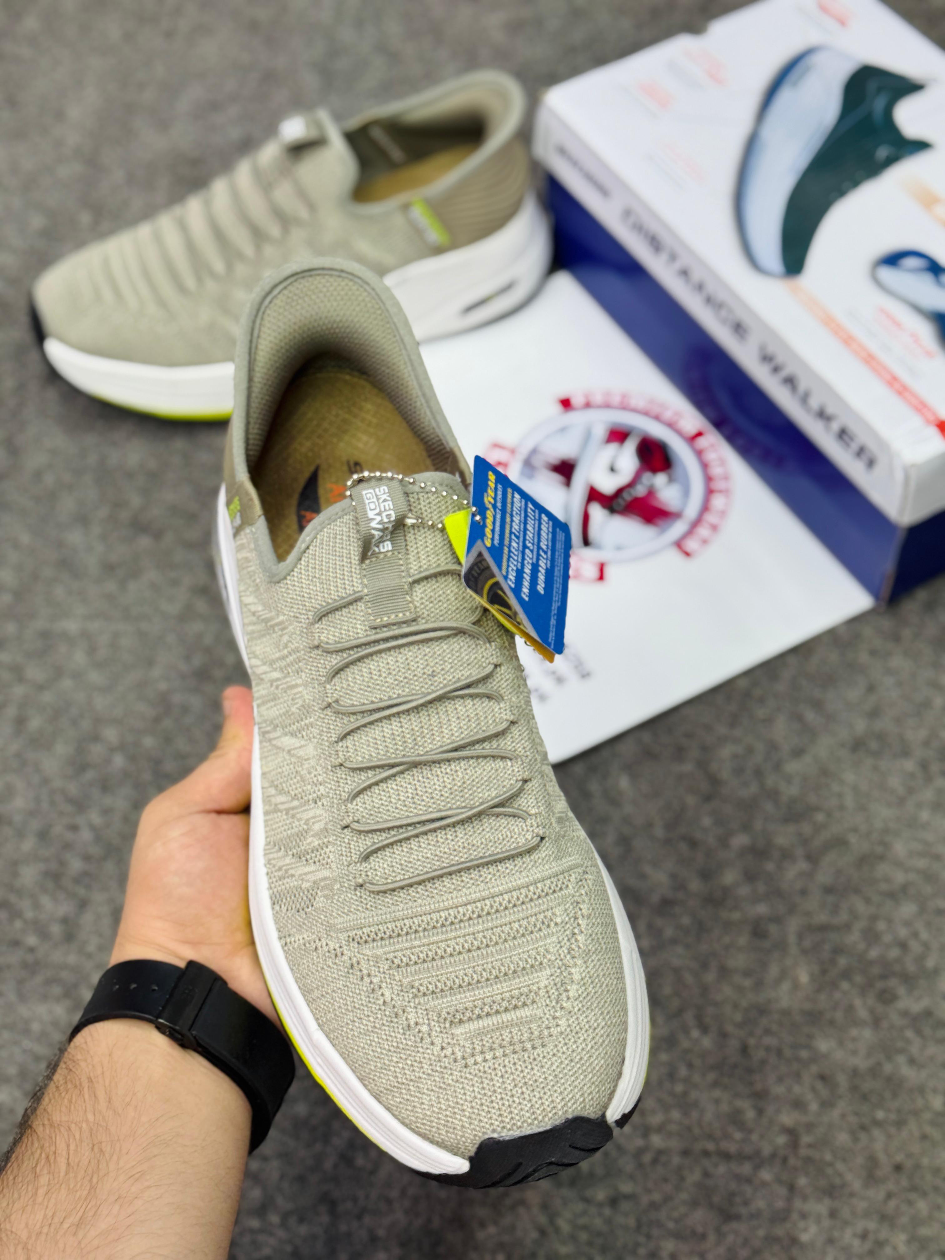 Skechers Hyper Burst® 032100 - Lightweight - Comfortable & Breathable