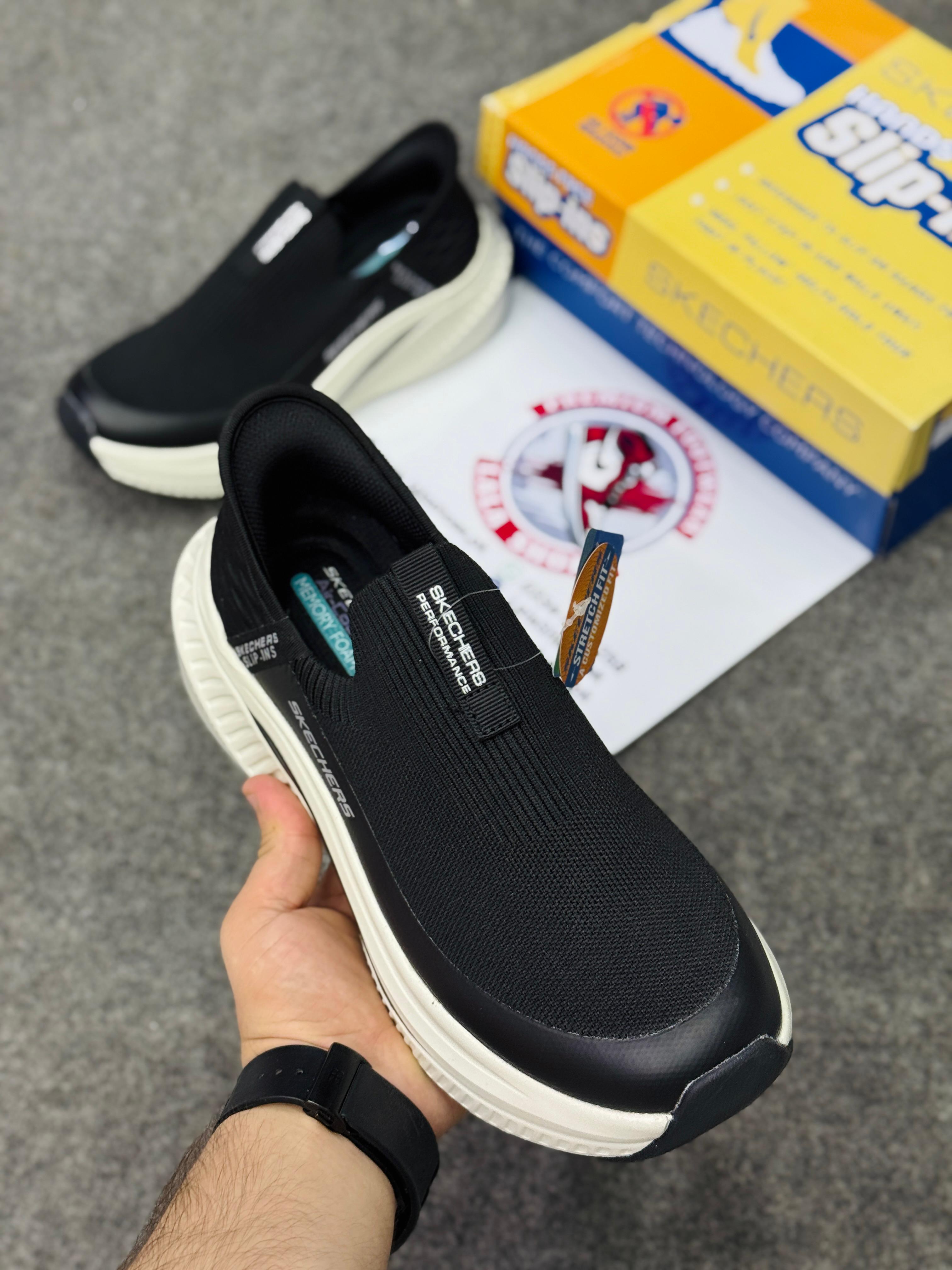 Skechers Max Cushion SlipOns – Free Delivery 785367