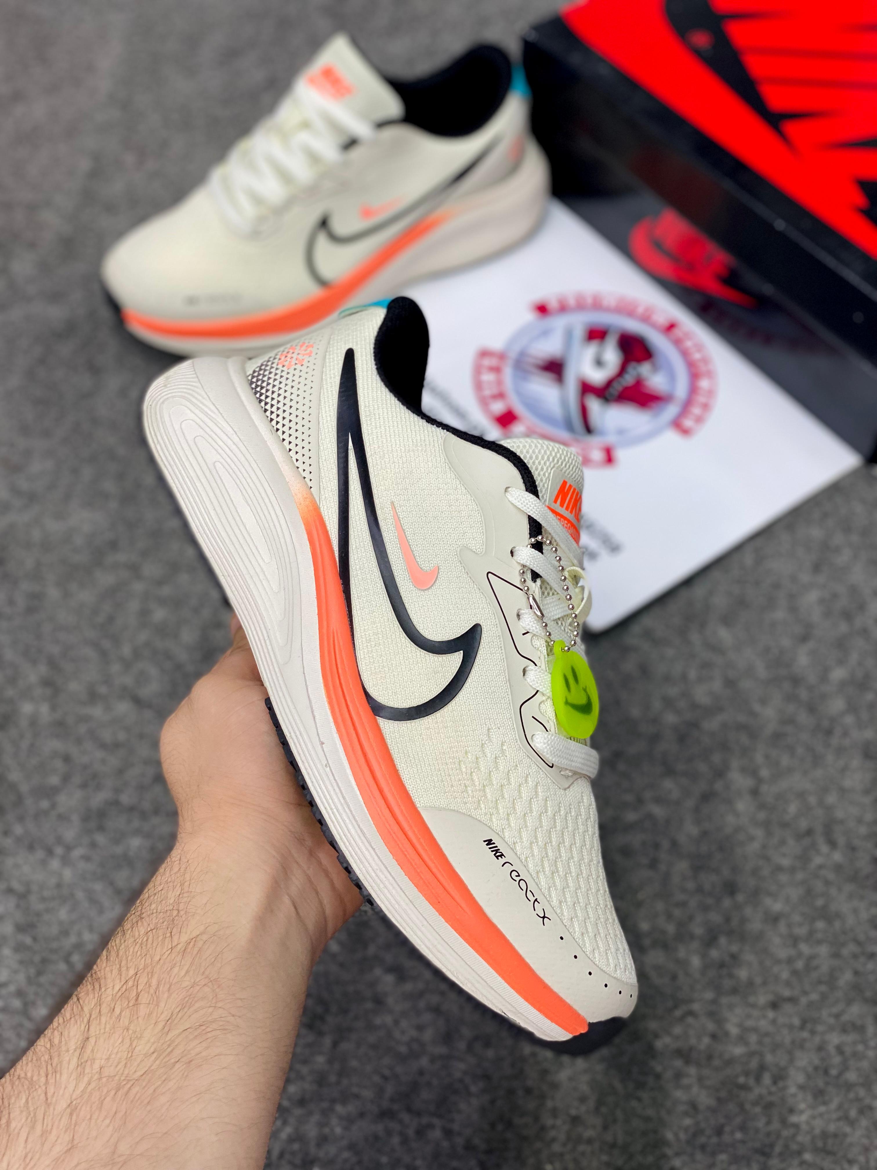 Nike Pagases in Pakistan - Lightweight - Running & Gym - 00237