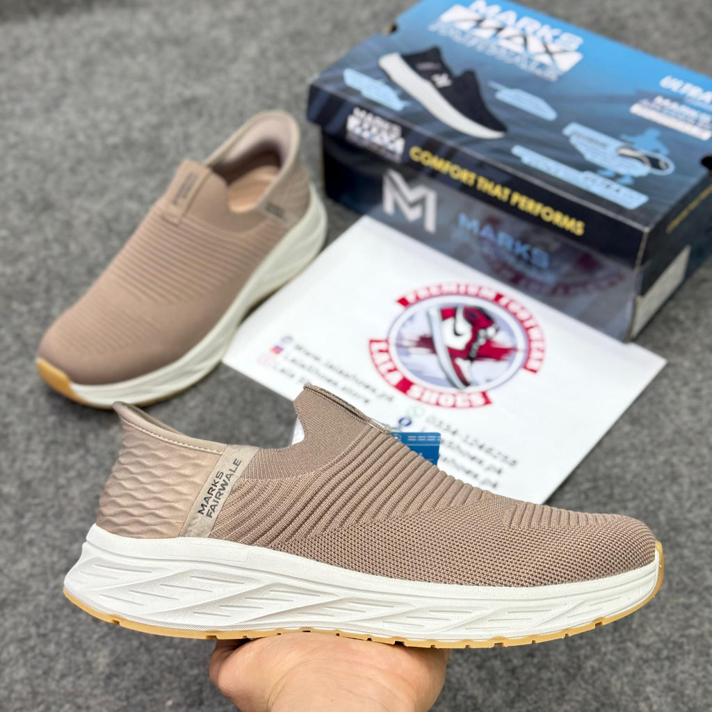 Skechers Slip-ins: Max Cushioning Hyper Burst 78412, Air-Cooled Memory Foam