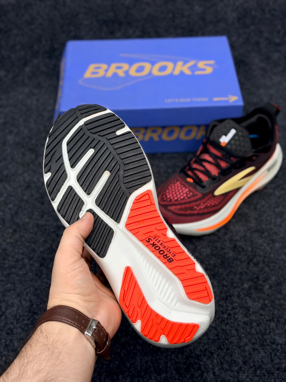 Brooks Glycerin 23 – Black / Red / Orange