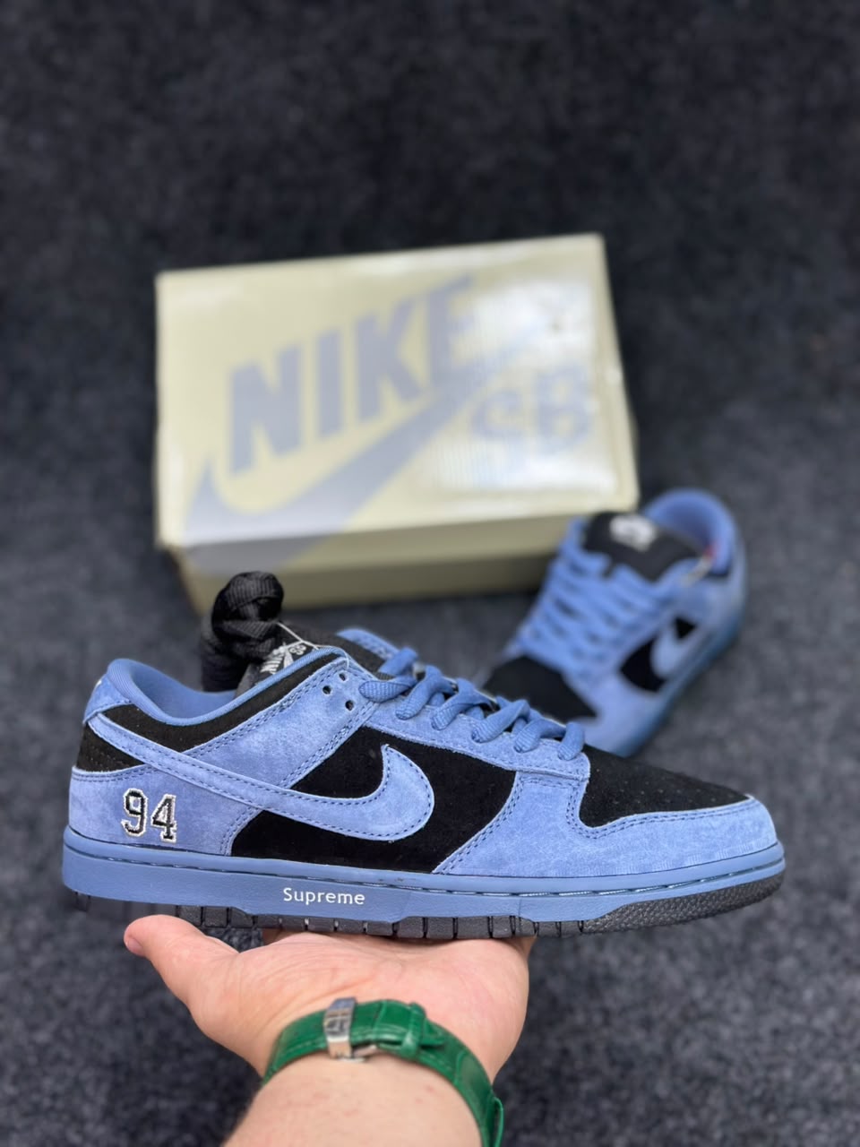 *Nike SB Dunk Low Pro x Supreme "Black Blue"*