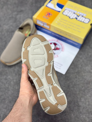Skechers Slip-ins: Max Cushioning Hyper Burst 39874, Air-Cooled Memory Foam