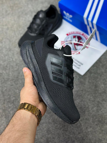 Adidas Ultra Boost 002212 - Lightweight &amp; Best for Gym