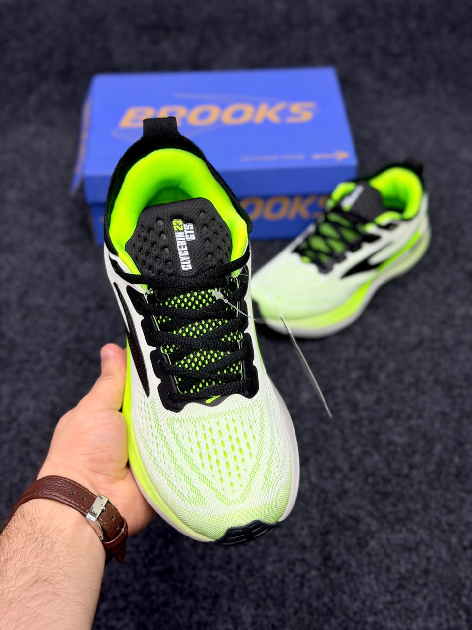 Brooks Glycerin 23 – White / Green Gecko