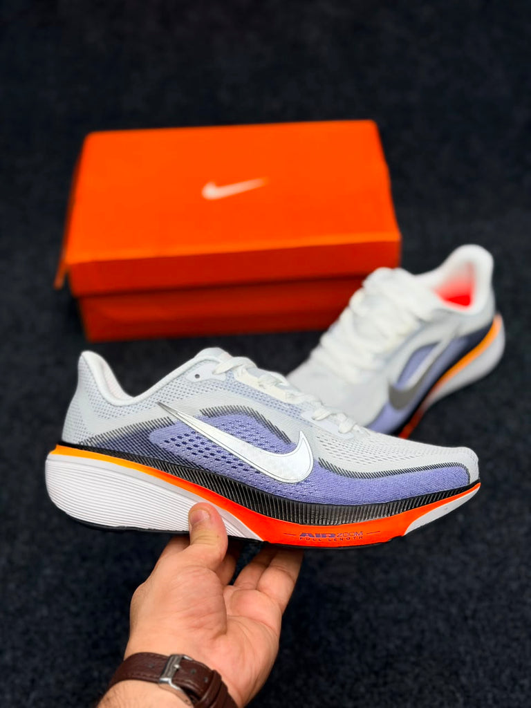 Nike Air Zoom Pegasus42
Color: White / Lavender / Black / Bright Orange