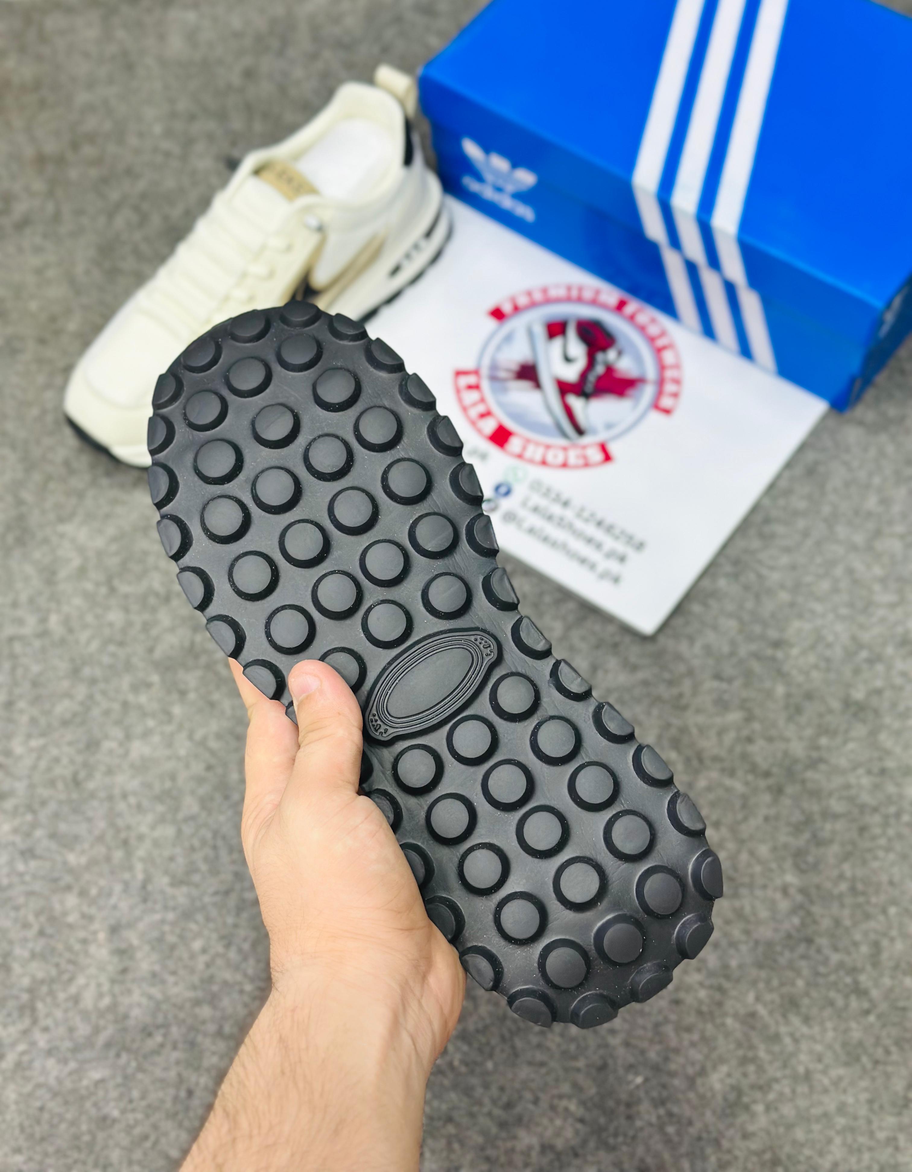 Fashion Shoes 012302 - Comfortable sole