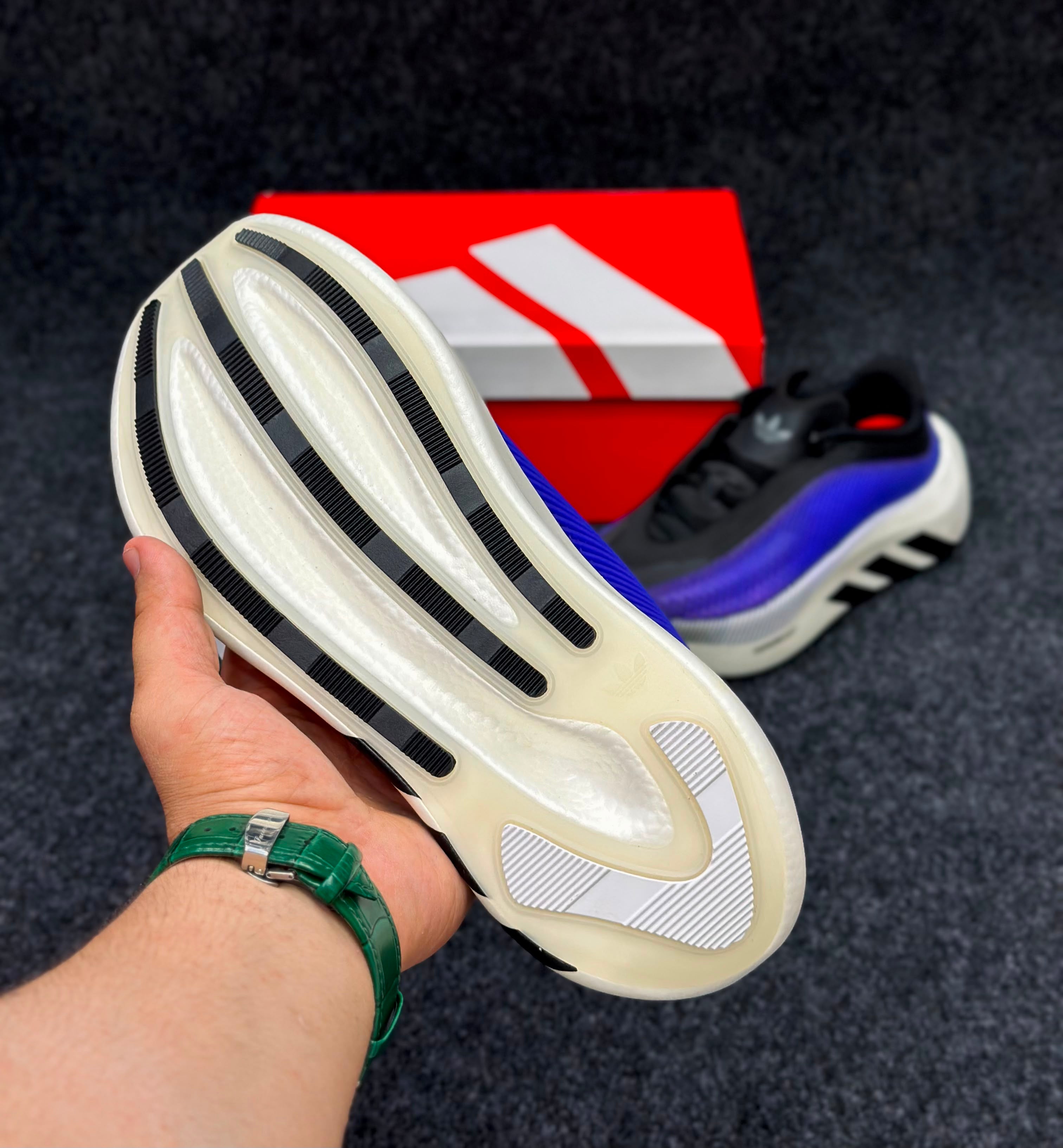 adidas Hyperboost Edge Running Shoes.Black / Royal Blue / Off White