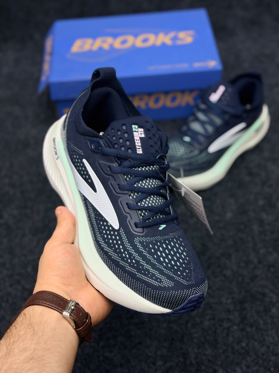 Brooks Glycerin 23 – Navy Blue / White / Mint