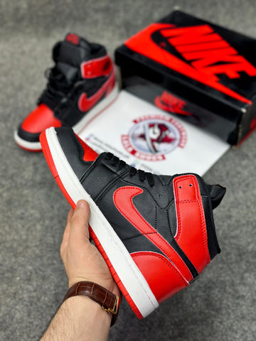 AJ1 Retro High OG Satin Bred