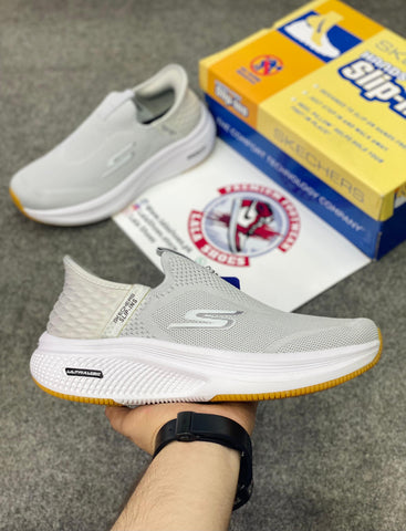 Skechers Max Cushioning Slip-Ins 002146 | Lightweight | Comfortable