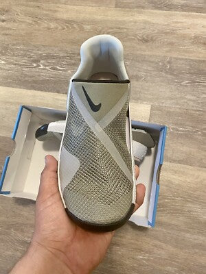 Nike Go FlyEase Khaki