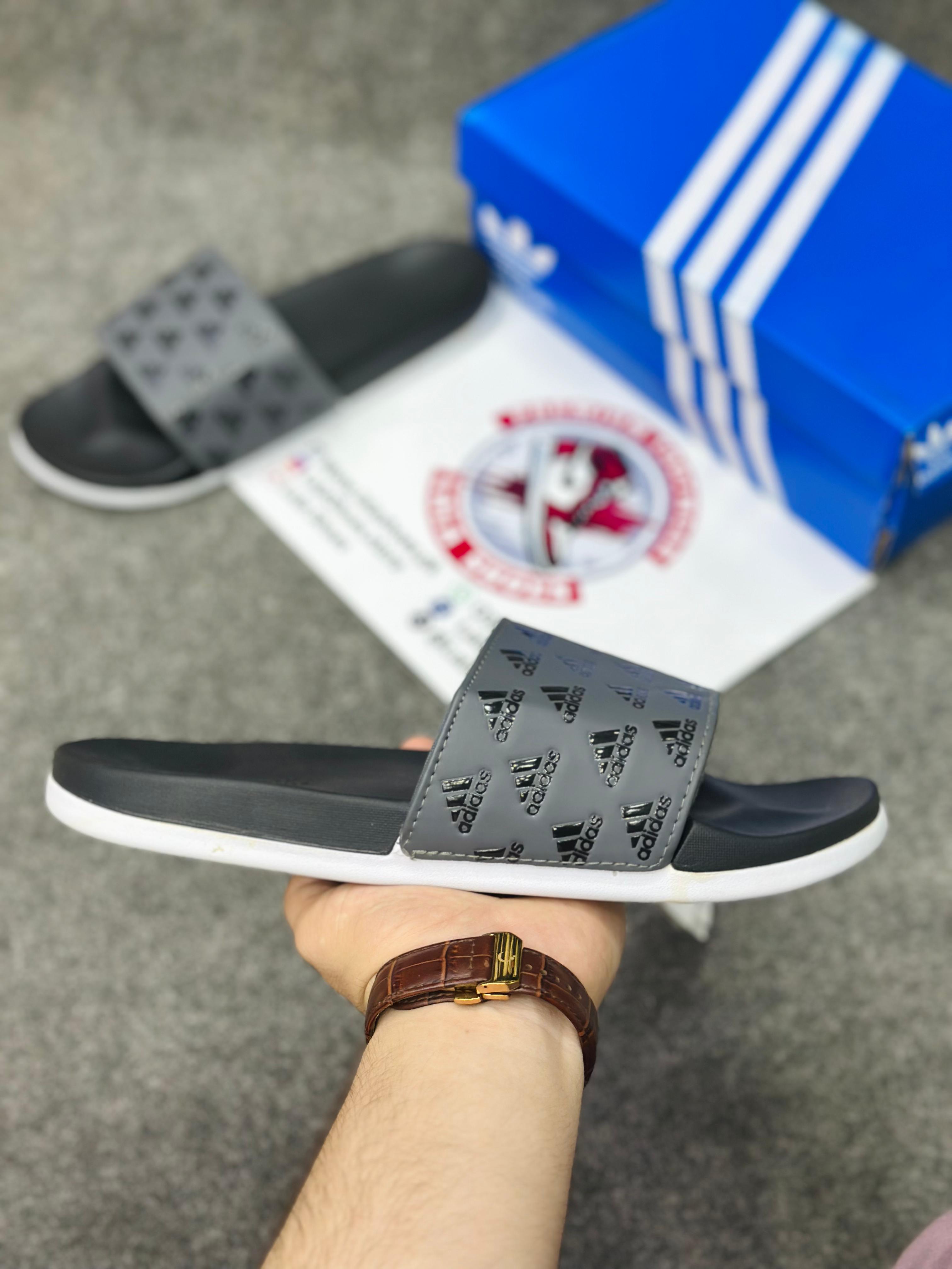 Adidas Comfort slides - 8007