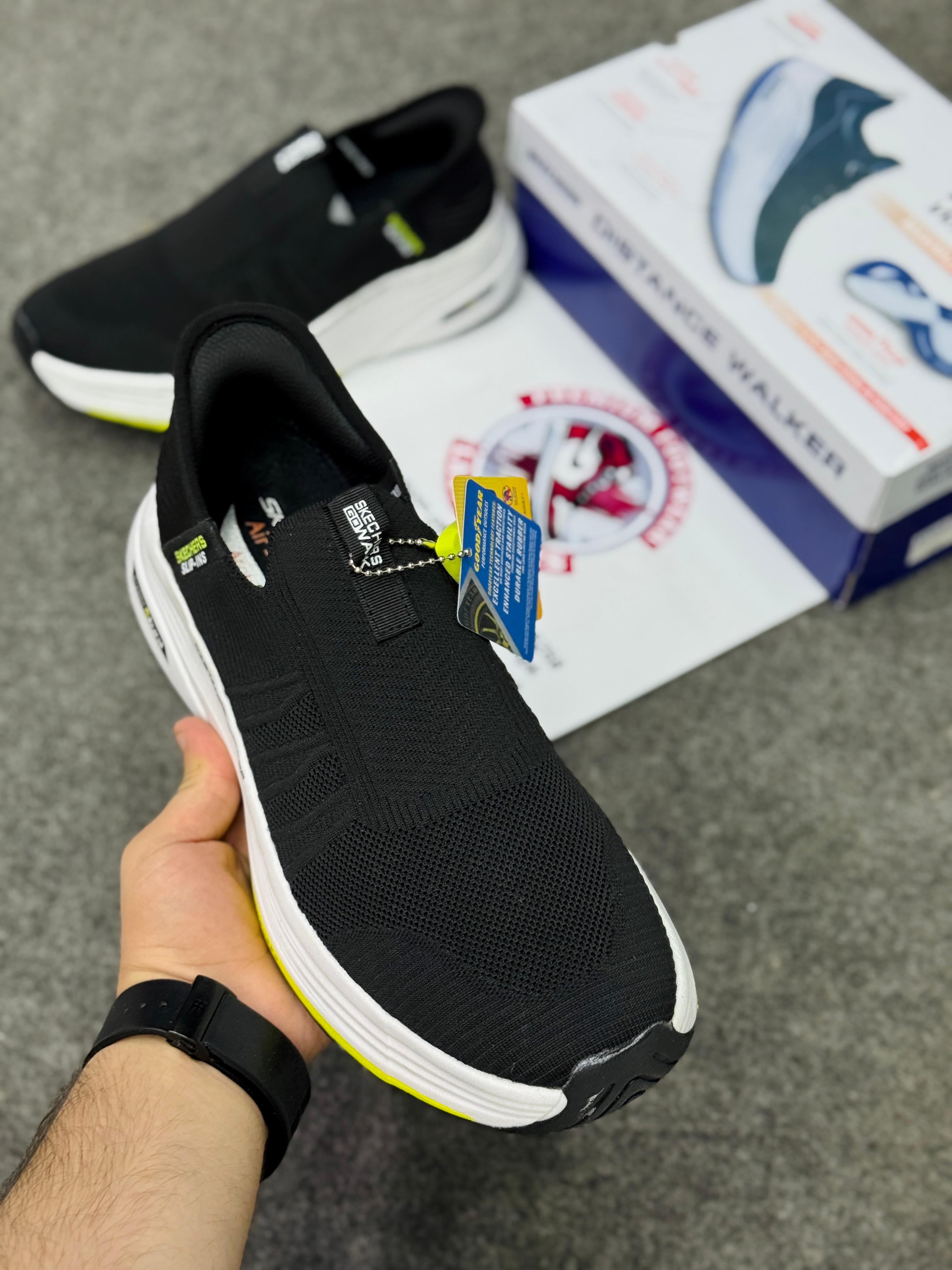 Skechers Hyper Burst® 032106 - Lightweight - Comfortable & Breathable