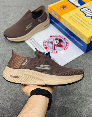 Skechers Max Cushioning Slip-Ins 002145 | Lightweight | Comfortable