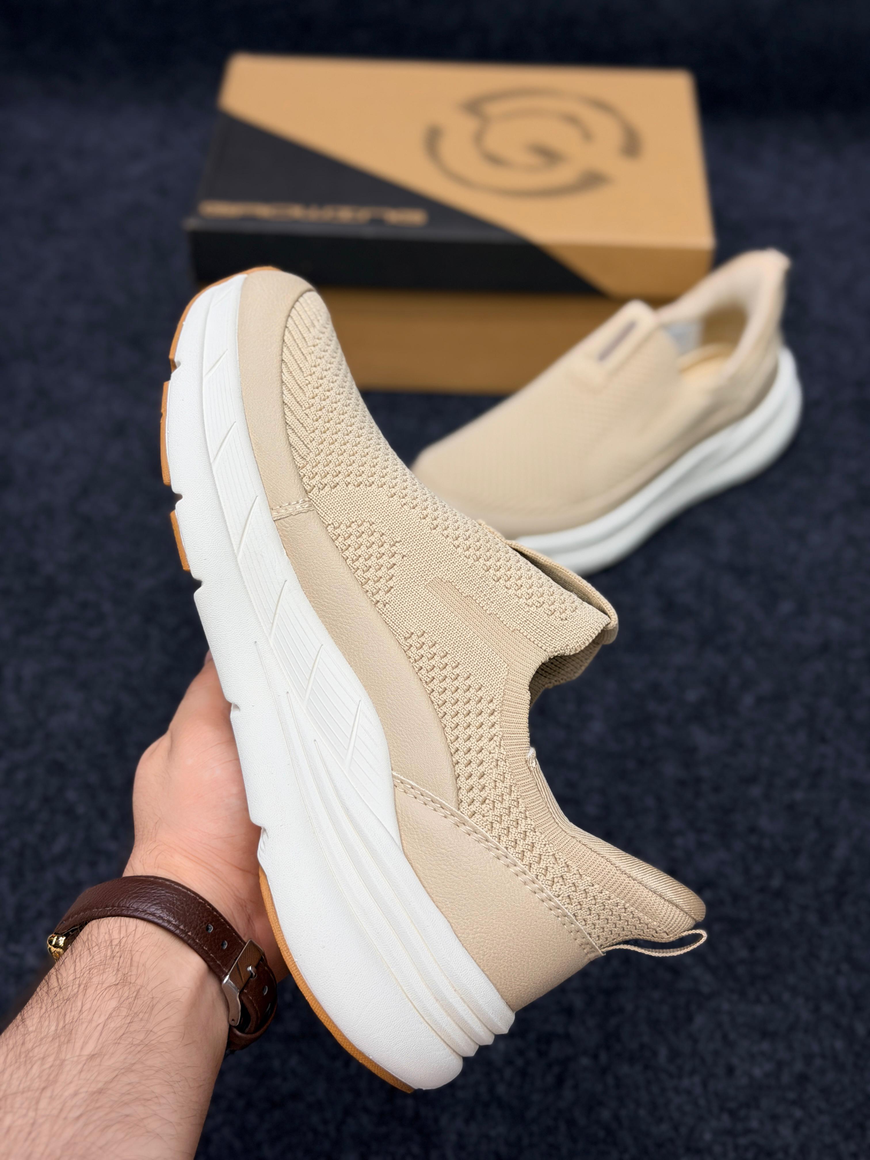 Sketchars hiper bust. Light khaki