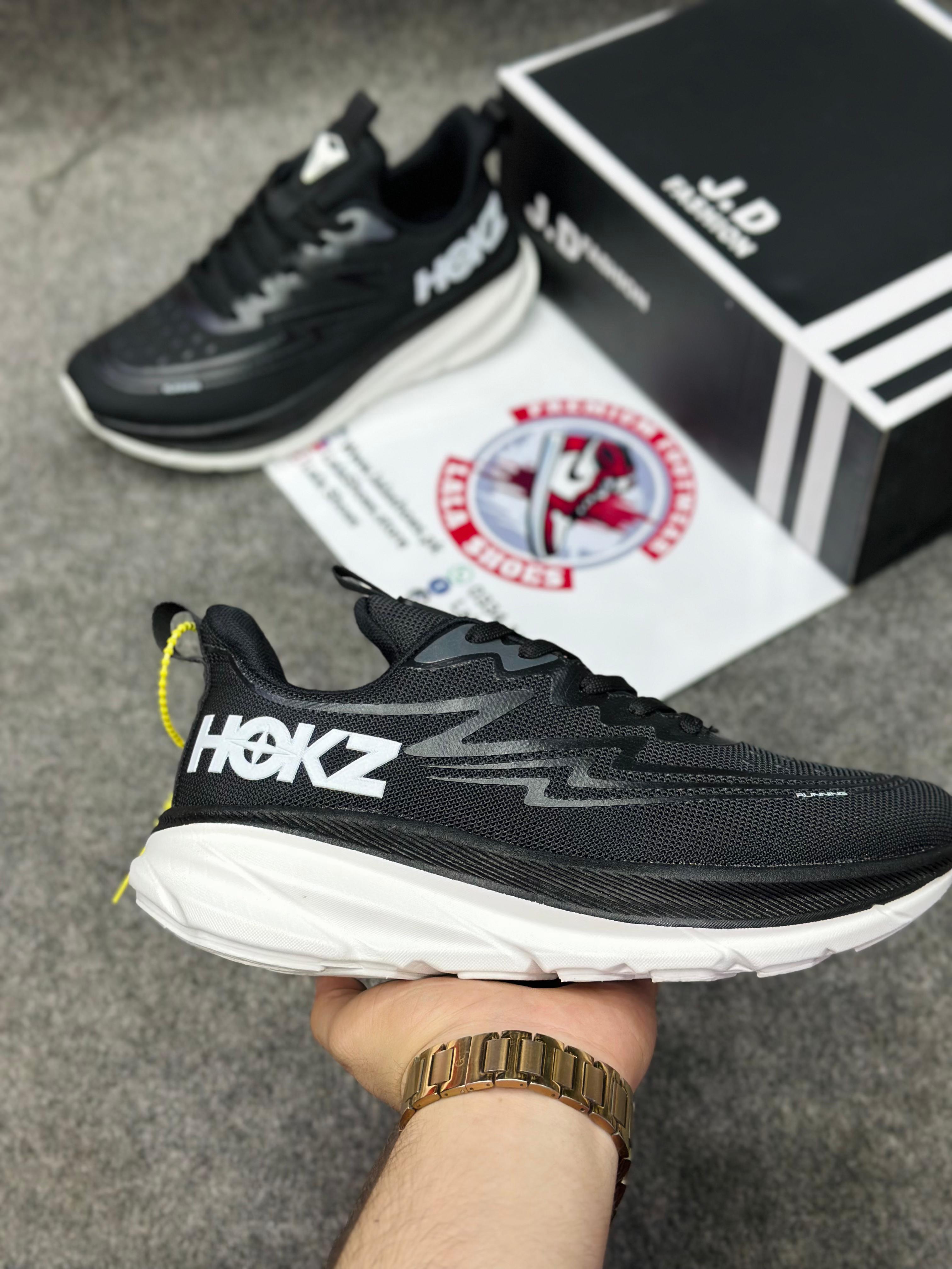 Hoka One One Mens Trainers - 2002