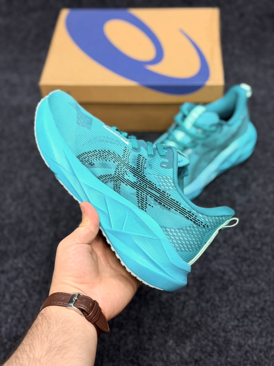 ASICS NOVABLAST 5 – Turquoise / Black