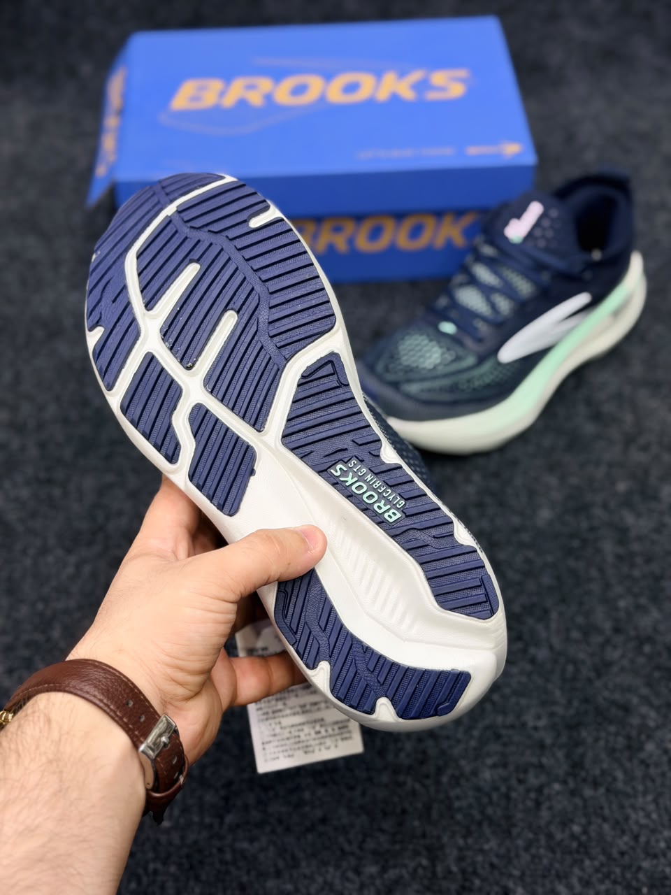 Brooks Glycerin 23 – Navy Blue / White / Mint