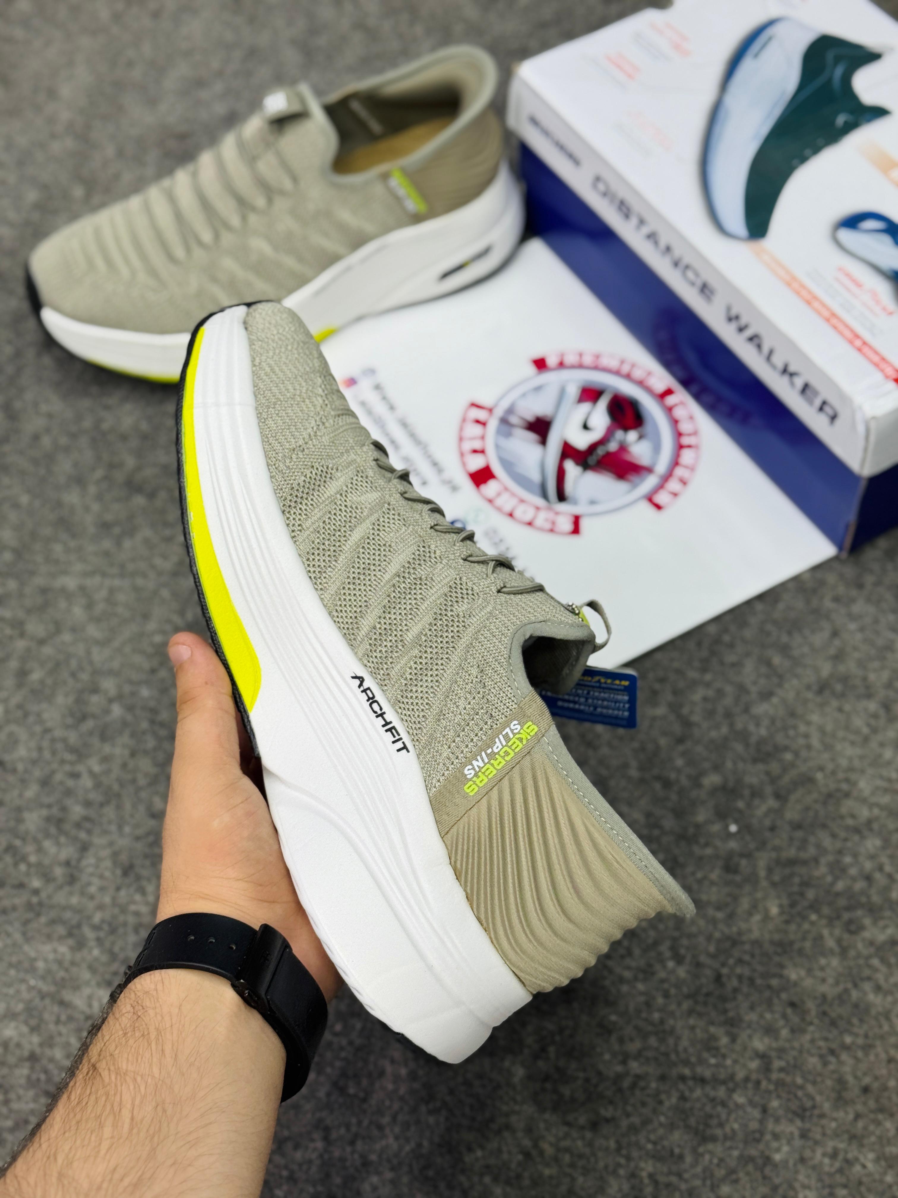 Skechers Hyper Burst® 032100 - Lightweight - Comfortable & Breathable