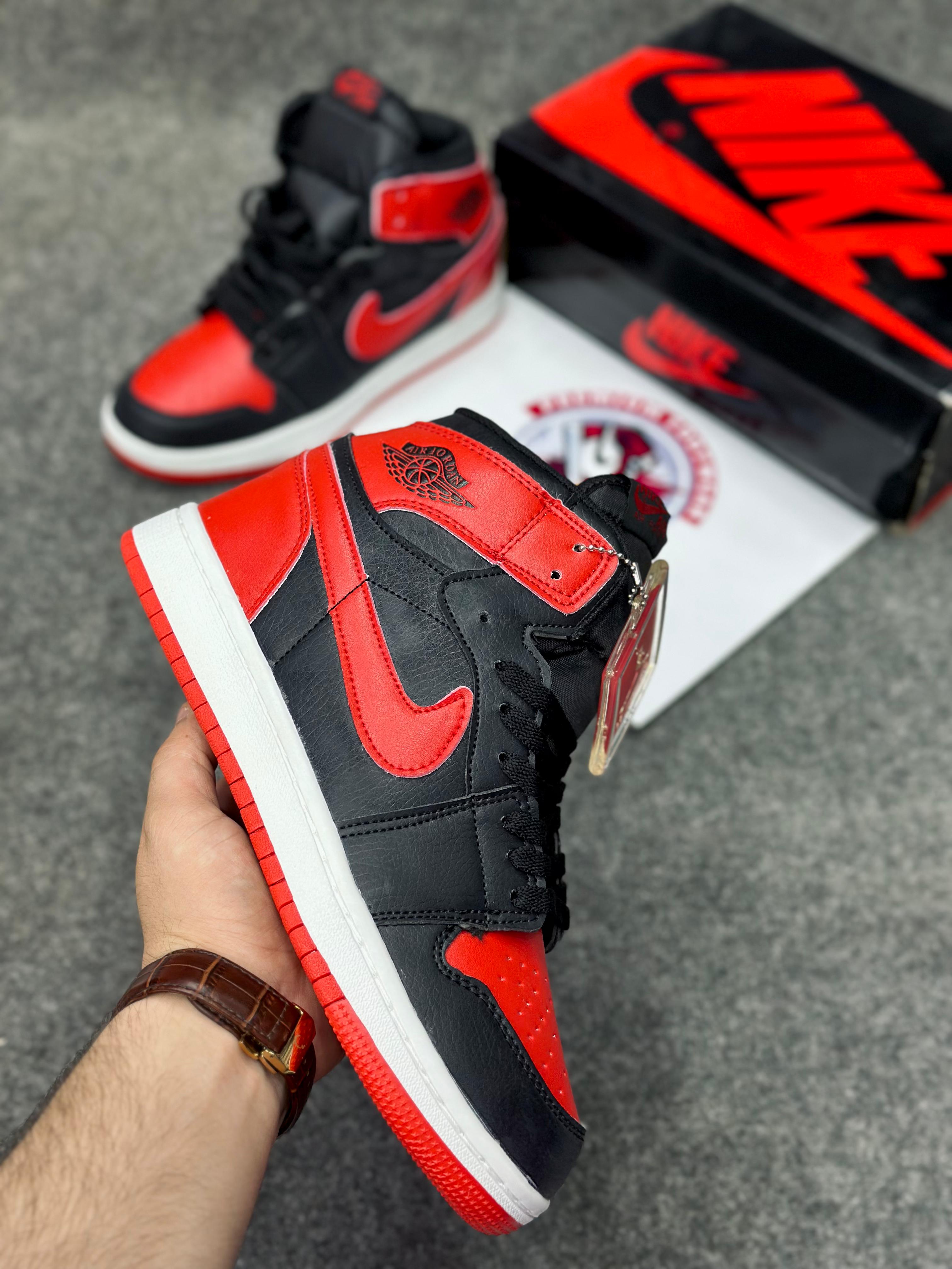 AJ1 Retro High OG Satin Bred