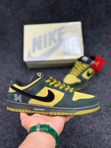 *Nike SB Dunk Low x Supreme "Rammellzee"*