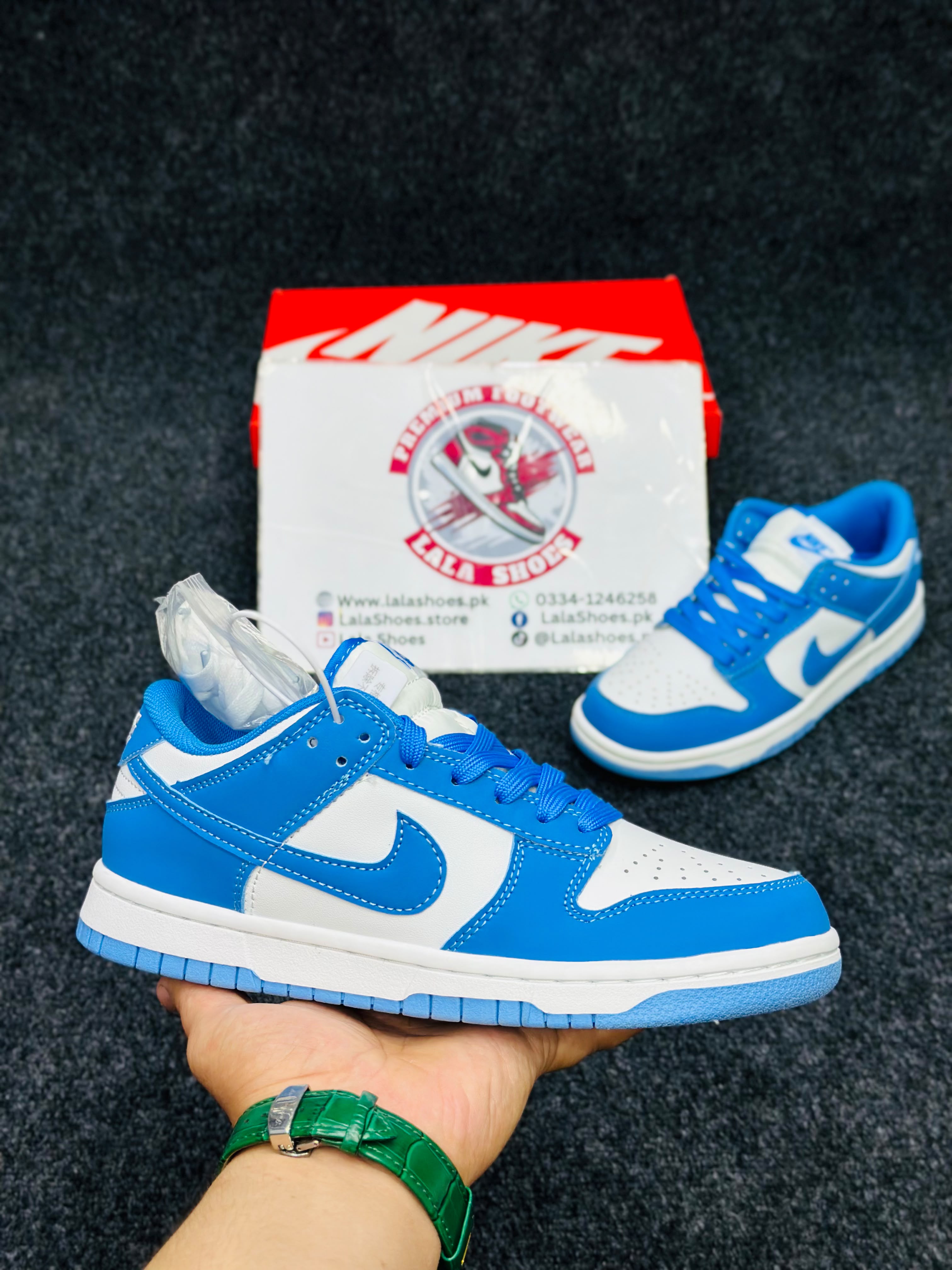 Nike panda sb dunks